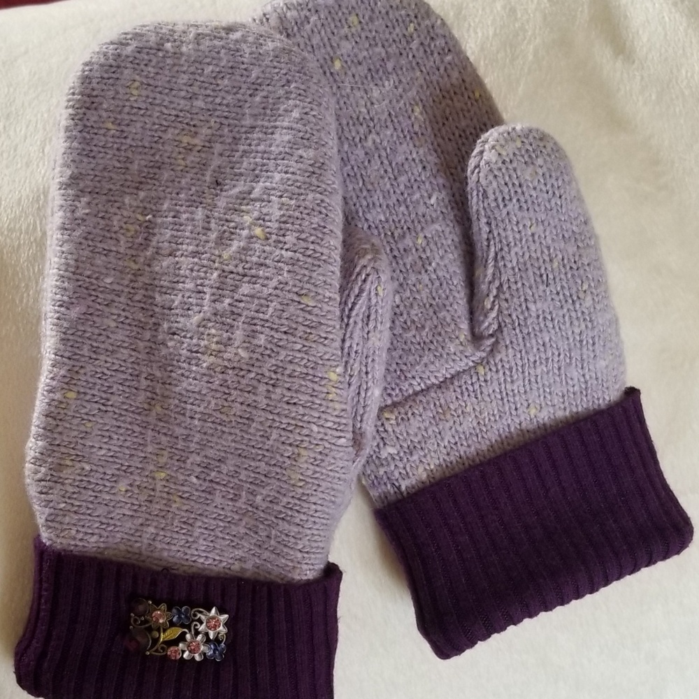 Hand Made Stretchy Sweater Mittens W Fleece Inside